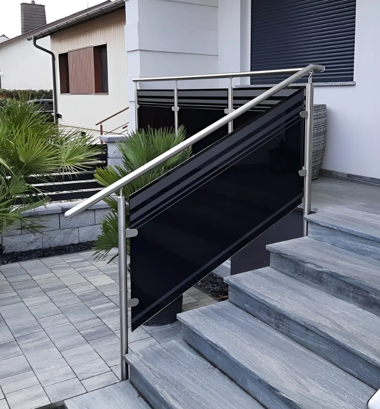 Stiegengeländer aus Glas mit Farbglas Glas Hautzinger