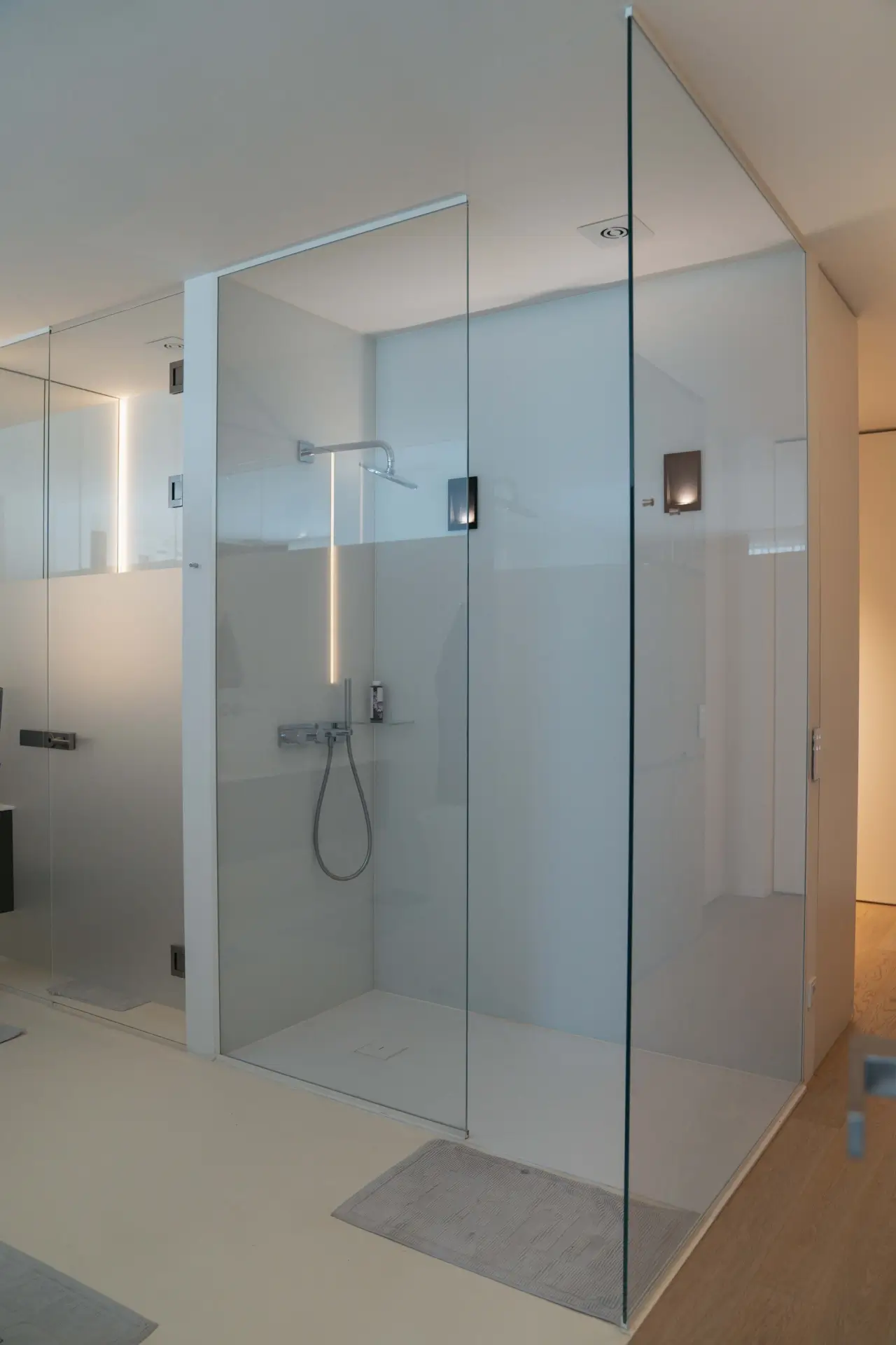 Walk In Dusche aus Glas von Glas Hautzinger